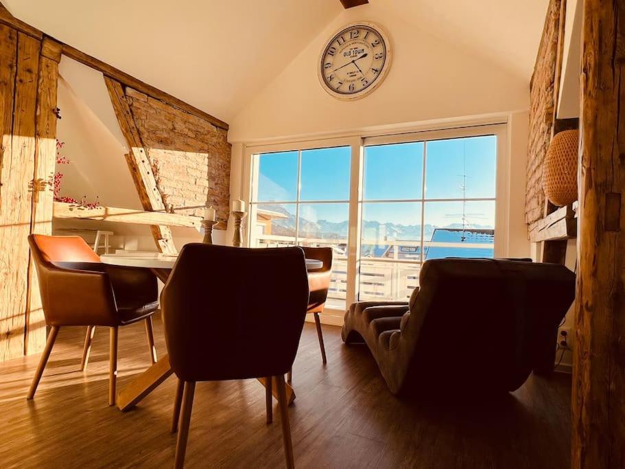 Апартаменты Penthouse Im Dachgeschoss Зонтхофен Экстерьер фото